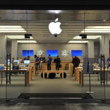 Apple Store Frameless Glass Shop Front