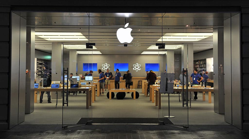 Apple store shopfront