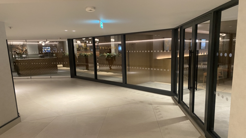 Structural Glass Windows for Commercial Property
